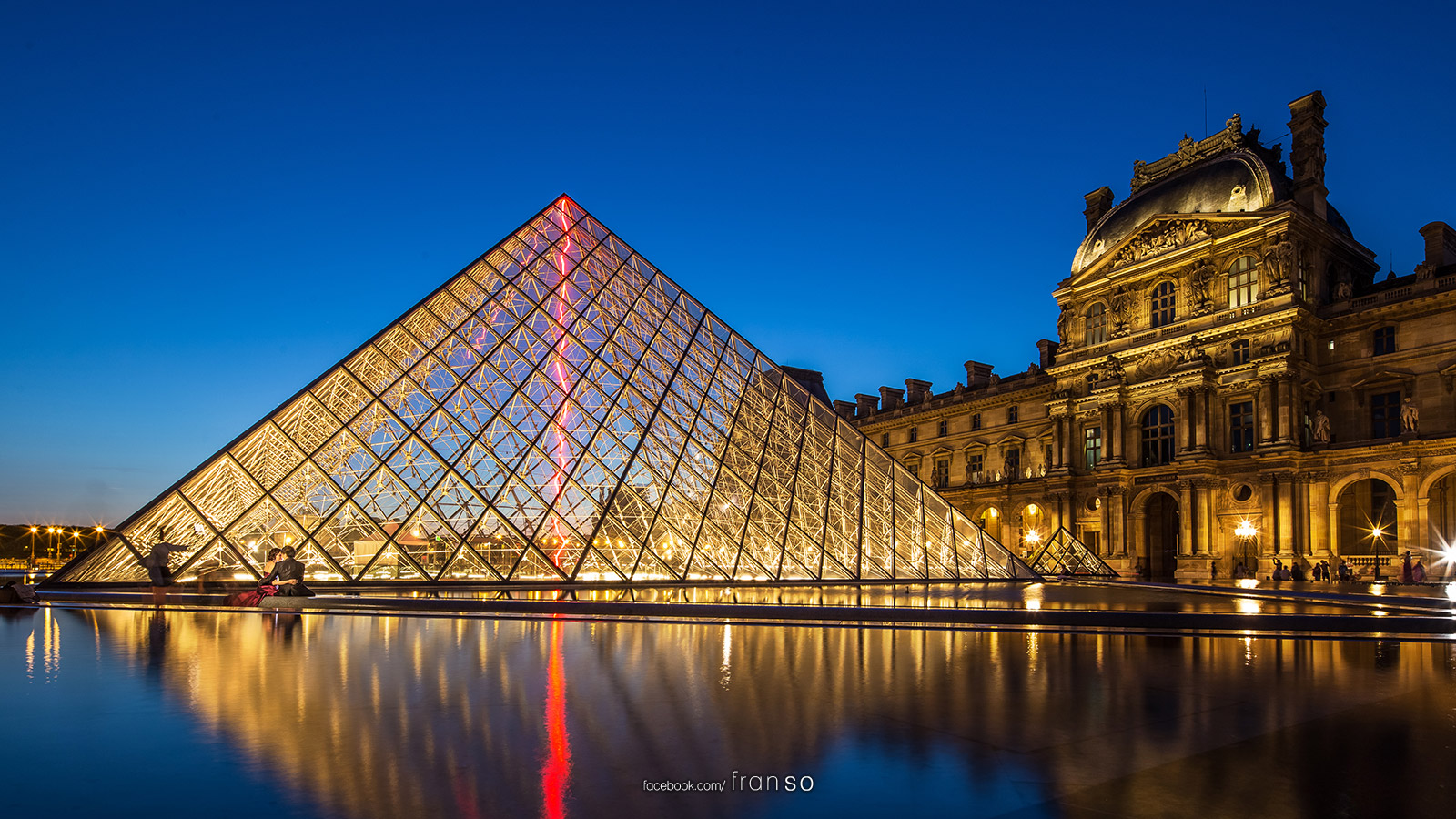 Cityscape | Overseas | Musée du Louvre | After Sunset